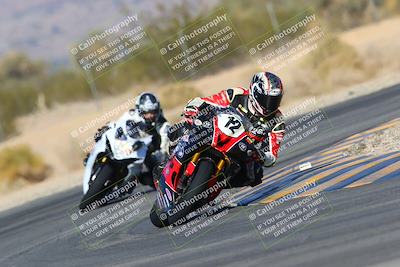 media/Jan-14-2024-SoCal Trackdays (Sun) [[2e55ec21a6]]/Turn 6 (125pm)/